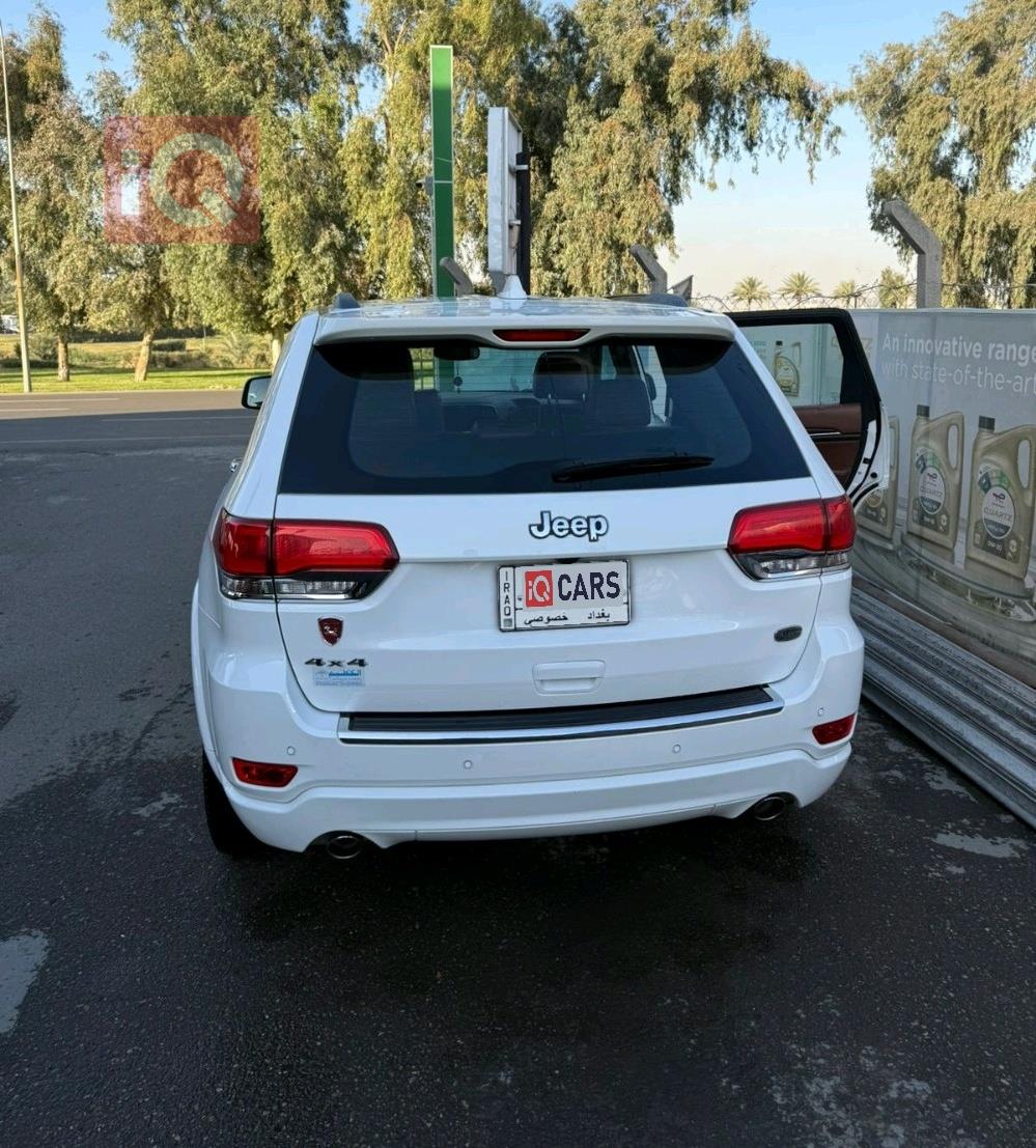 جيب جراند شيروكي